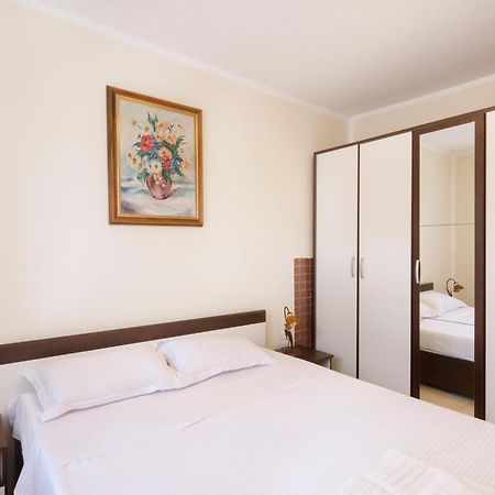 Apartments Al Parma Budva Rom bilde