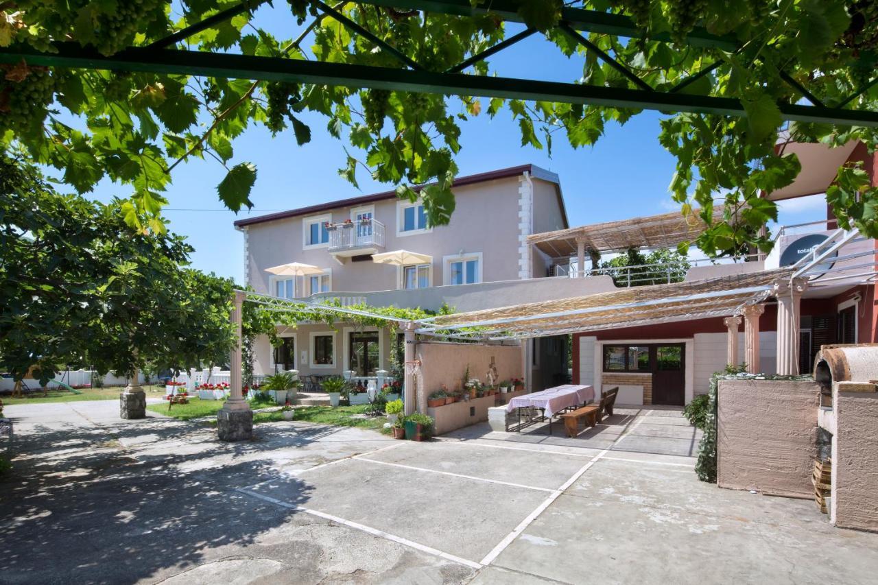Apartments Al Parma Budva Eksteriør bilde